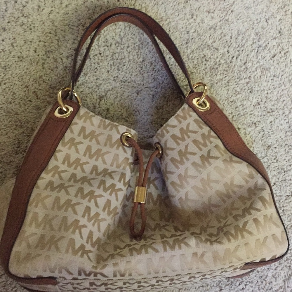 Michael Kors bag